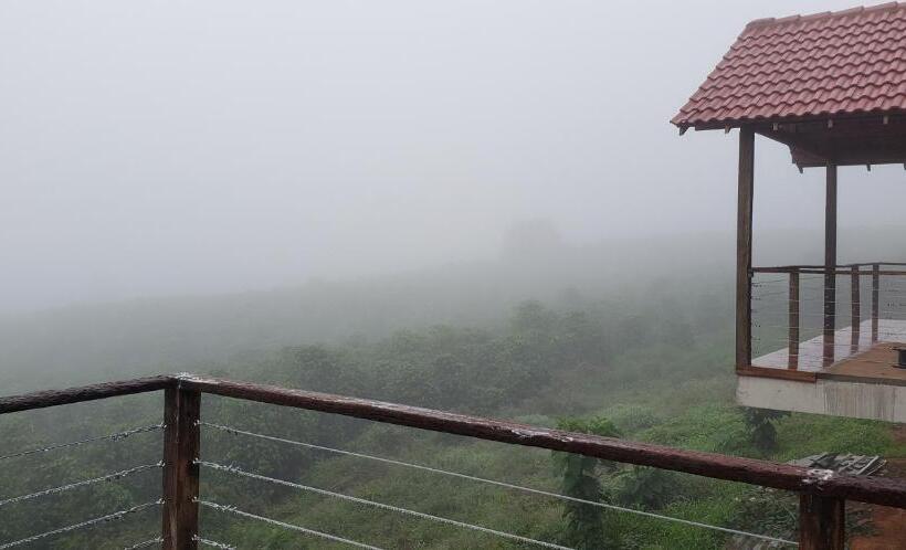 1 Sovrums Stuga, Pousada Café Da Mata