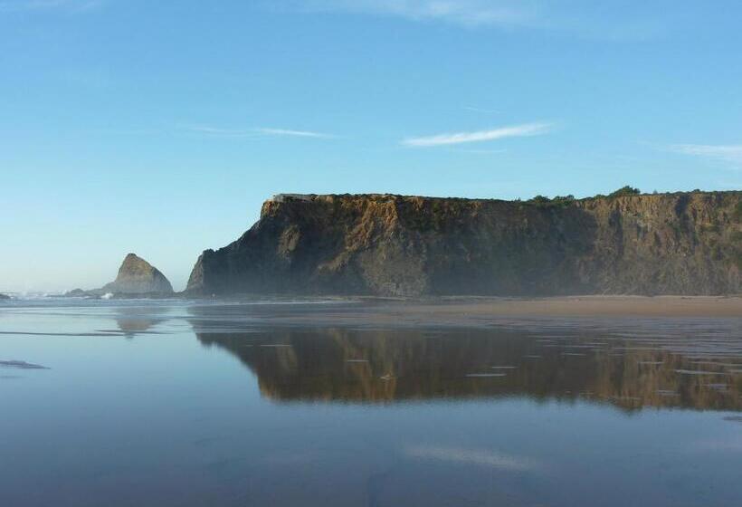 غرفة قياسية ثلاثية, Bohemian Antique Guesthouse