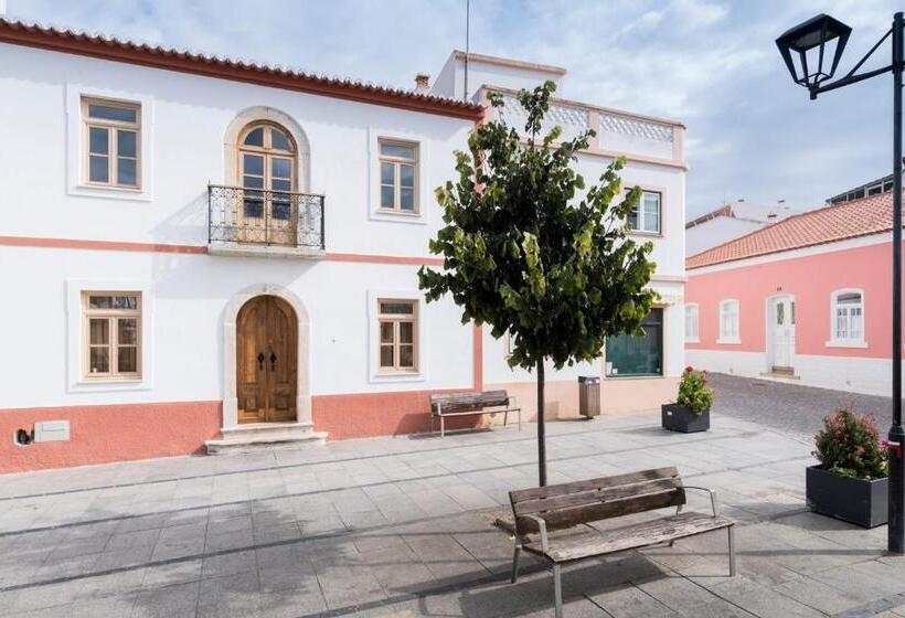 غرفة قياسية ثلاثية, Bohemian Antique Guesthouse