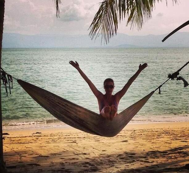 스탠다드 룸 킹사이즈 침대, Phangan Island