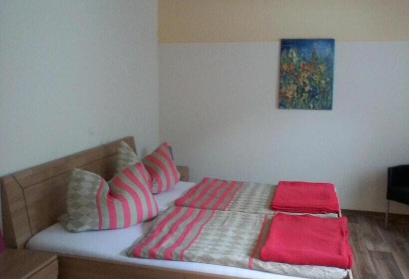 Номер Стандарт, Pension Waldbad Dommitzsch