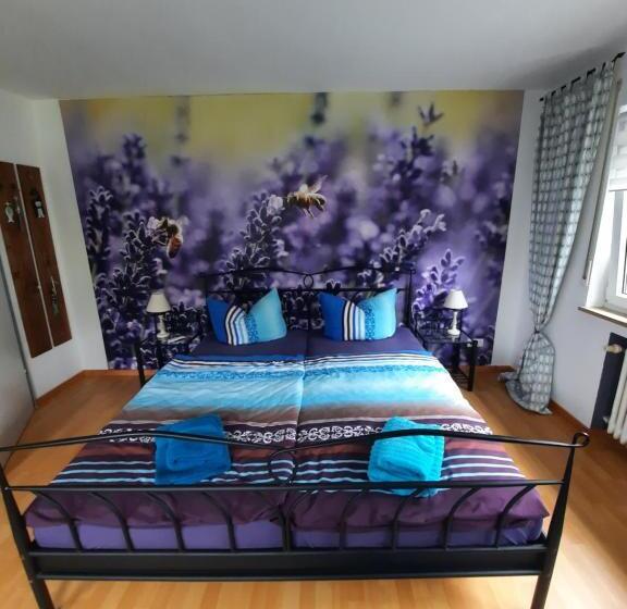 غرفة قياسية, Haus Steffi