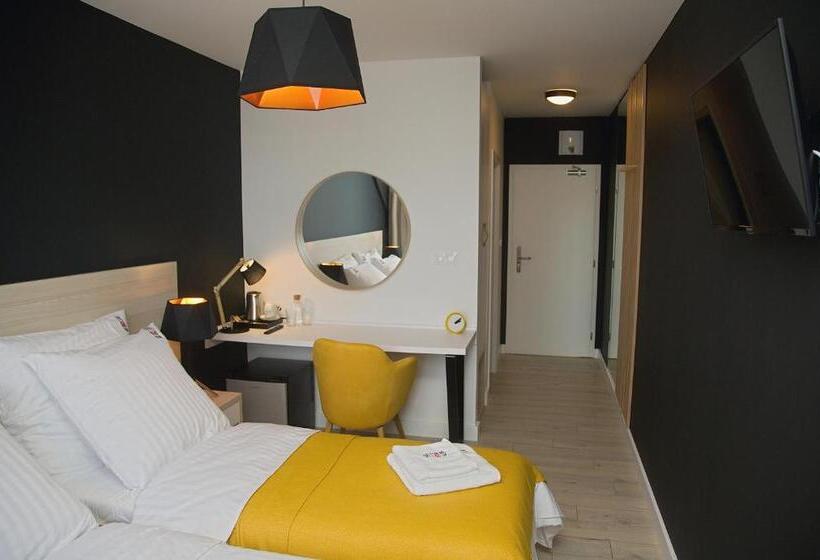 غرفة قياسية مزوَّدة بشُرفة, B&b Alibi