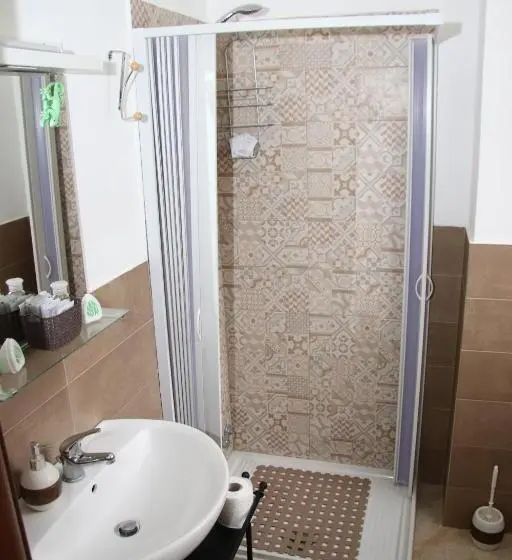 スタンダードトリプルルーム, B&b Casa Rosola