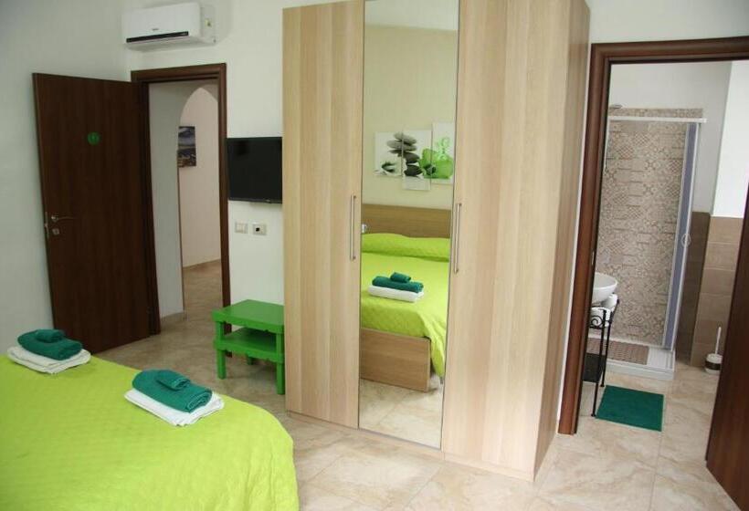 חדר סטנדרט לשלושה, B&b Casa Rosola