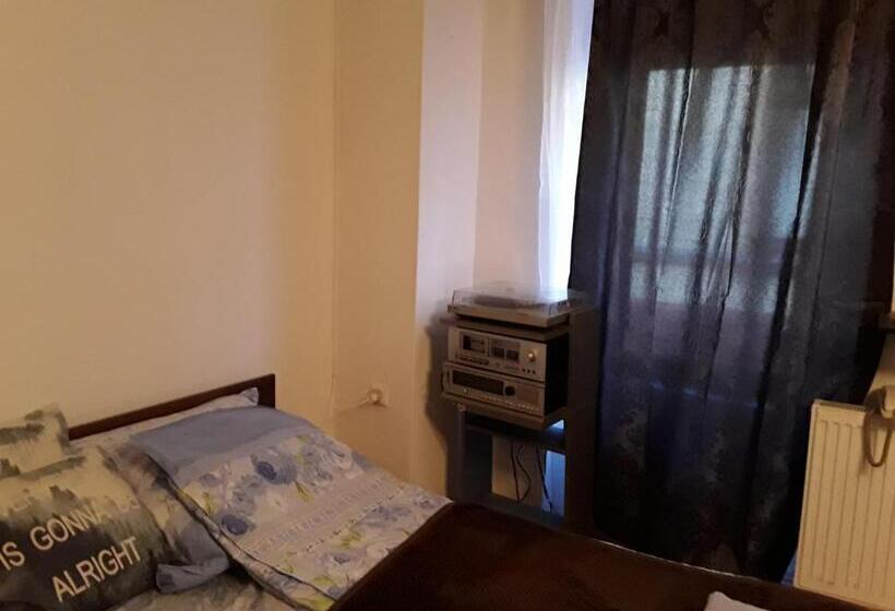 スイート, Tunnel Family Apartmanház Pécs