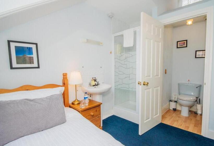 اتاق استاندارد یک نفره, Eveanna