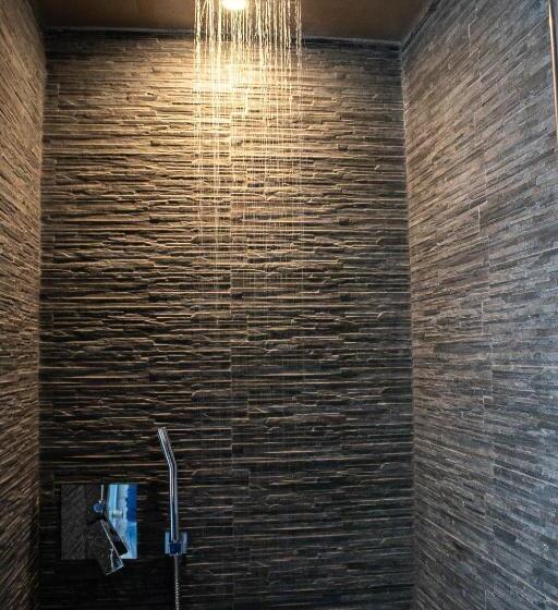 Standard room with outdoor bath, La Casa Di Adele Cagliari