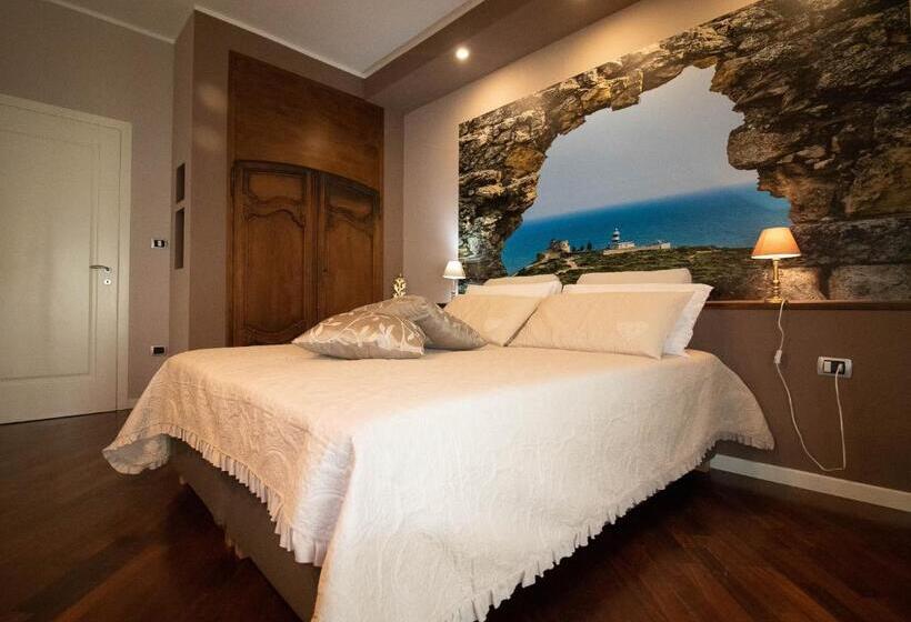 اتاق لوکس, La Casa Di Adele Cagliari