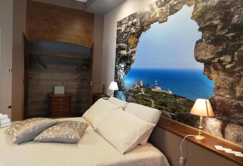 اتاق لوکس, La Casa Di Adele Cagliari
