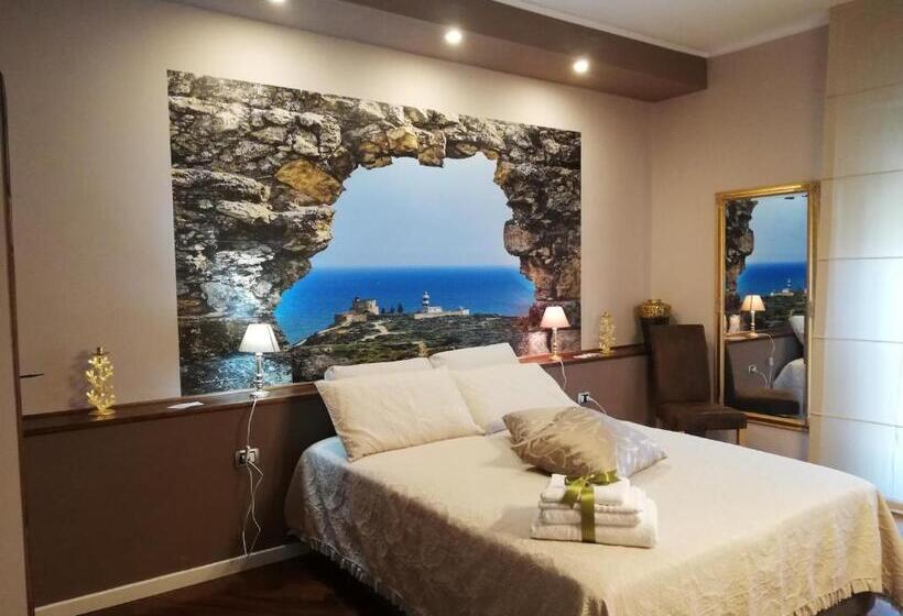 اتاق لوکس, La Casa Di Adele Cagliari