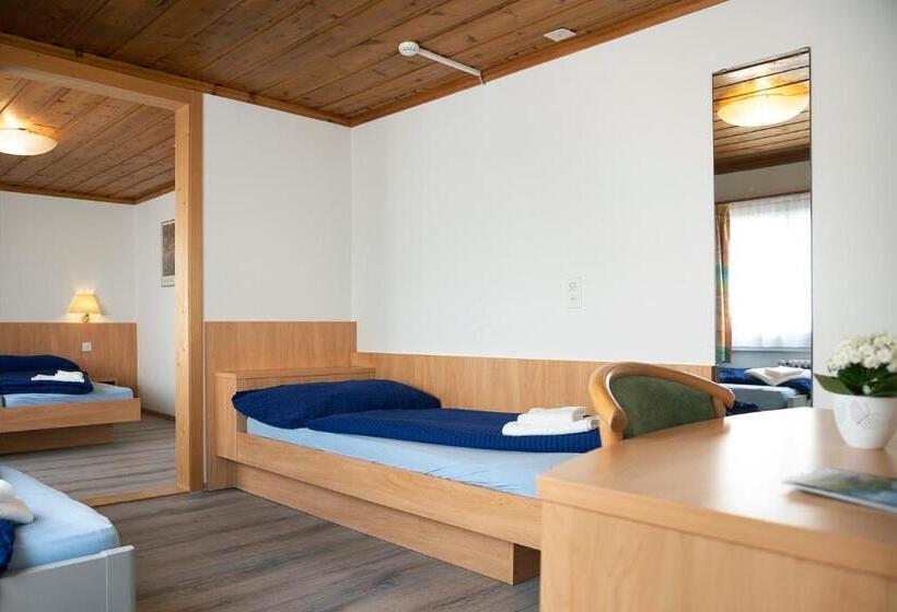 家庭间, B&b La Tgamona
