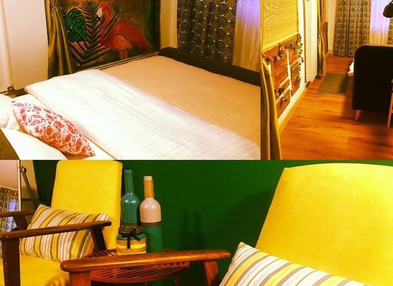 스탠다드 룸, Charlietown