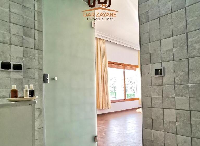 بنگله خانوادگی, Dar Zayane