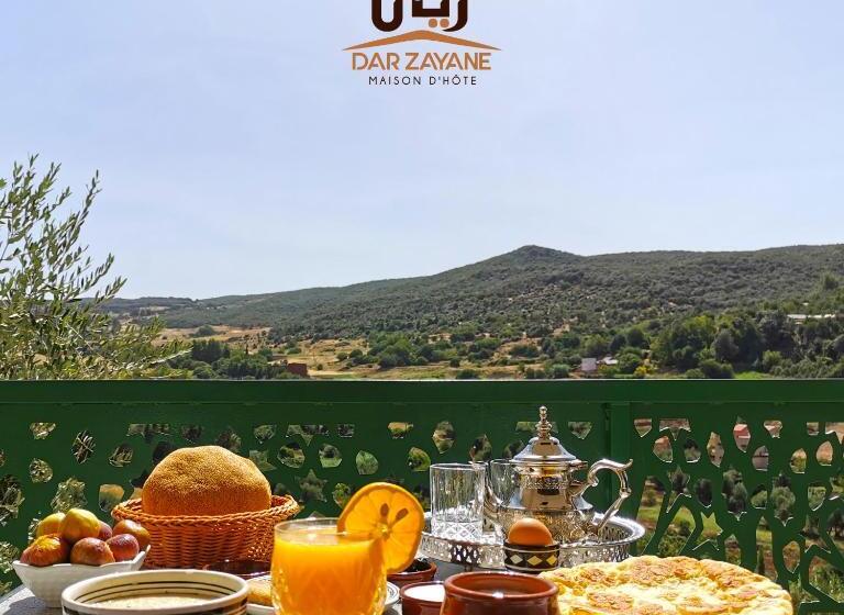 بنگله خانوادگی, Dar Zayane