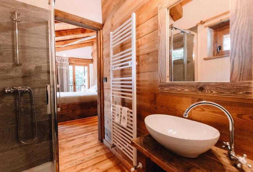 غرفة قياسية مطلة على الجبل, L Escola E Lou Mulin