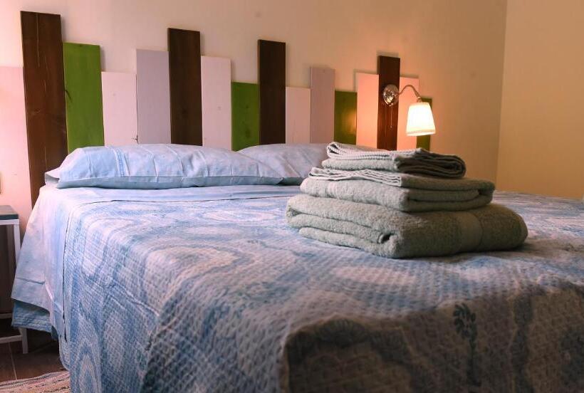 غرفة قياسية, La Maison Vintage