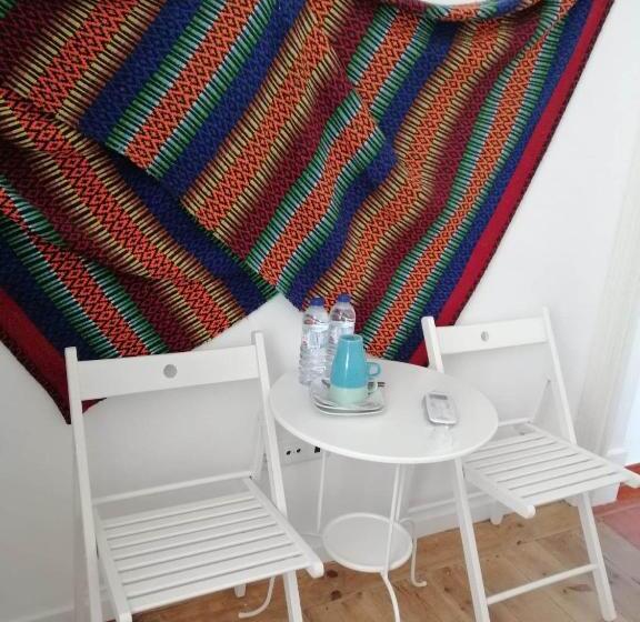 سوییت, The Aqueduct Guesthouse