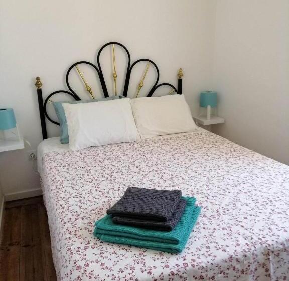 سوییت, The Aqueduct Guesthouse