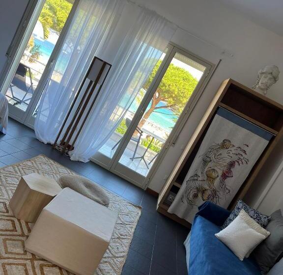 小型套房带海景, Villa Olimpia