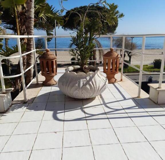 Standard room with outdoor bath, Villa Olimpia