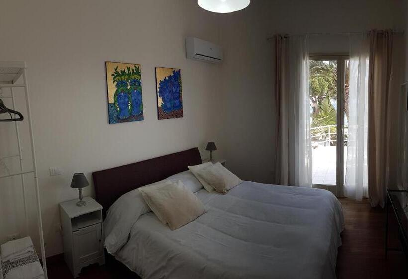 带海景的标准房, Villa Olimpia