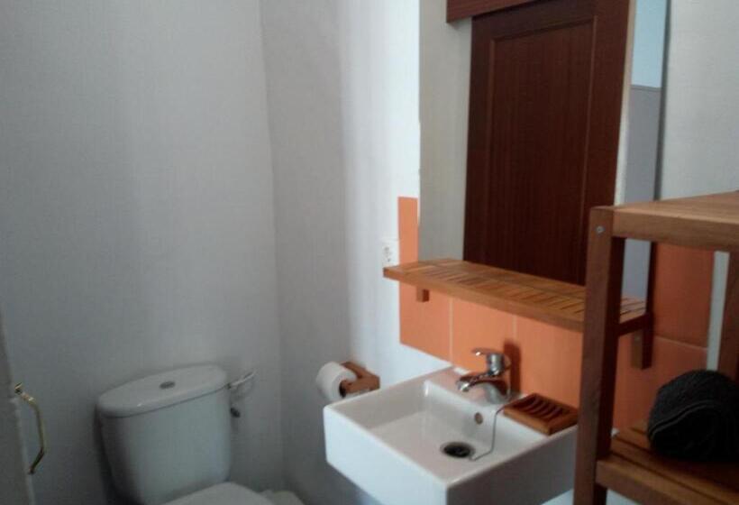 اتاق استاندارد, Vivienda Turística Templo Romano