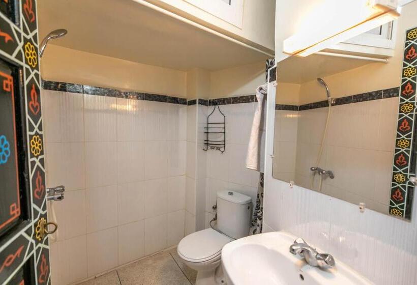 اتاق اکونومی, 105 Kasbah De Boujloud Fes Morocco