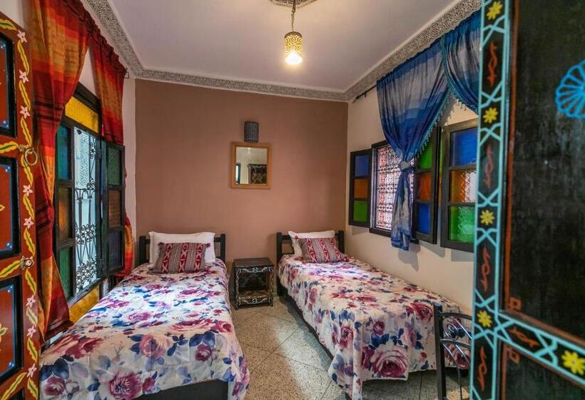 اتاق اکونومی, 105 Kasbah De Boujloud Fes Morocco