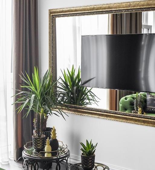 آپارتمان 1 خوابه با تراس, Four Luxury Flats