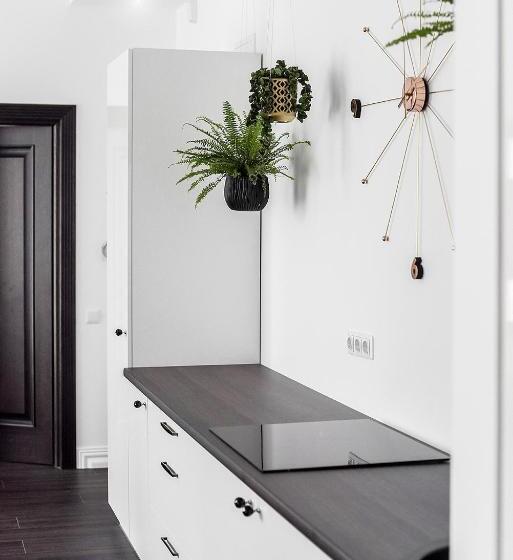 آپارتمان 1 خوابه با تراس, Four Luxury Flats