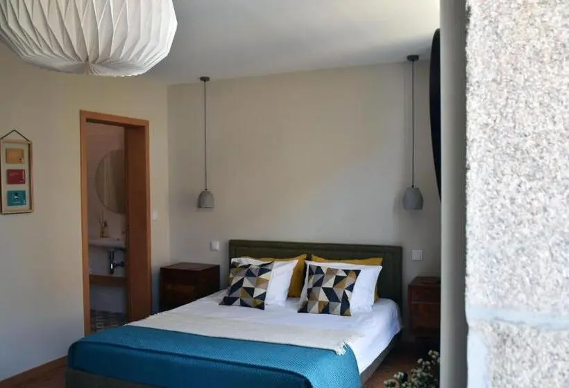 اتاق لوکس, Guest House Eça Agora!