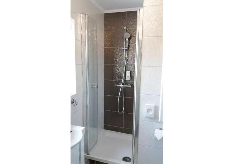 スタンダードルーム, Müller Residenz Zur S Bahn Karlsfeld
