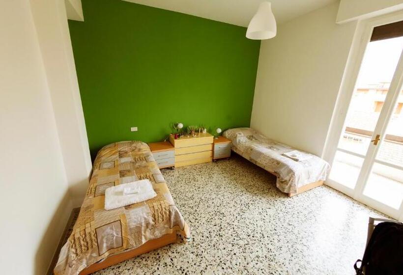 اتاق استاندارد با سرویس بهداشتی مشترک, The Homestay   Arezzo