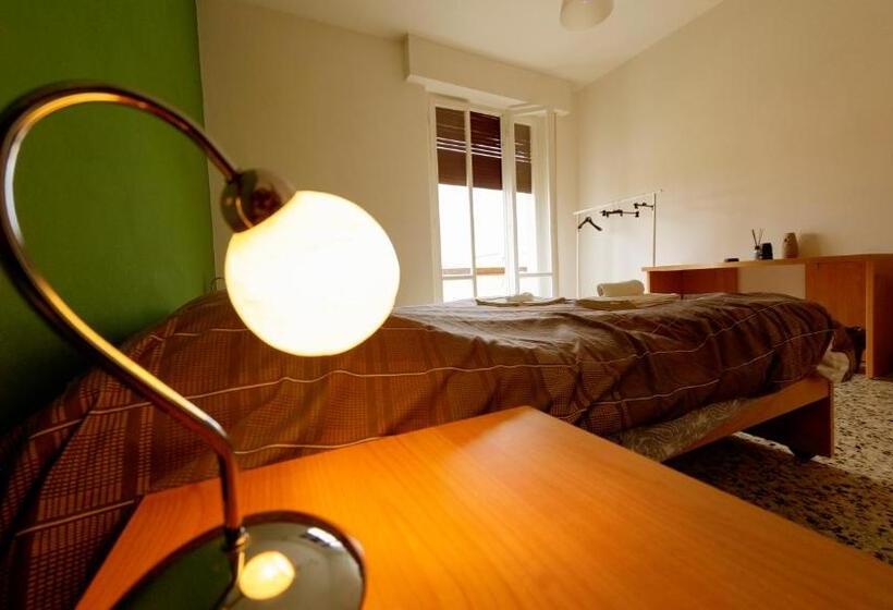 اتاق استاندارد با سرویس بهداشتی مشترک, The Homestay   Arezzo