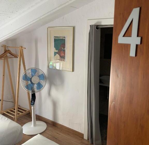 Номер Economy, Casa Caimari Guest House, For Mountain Lovers!