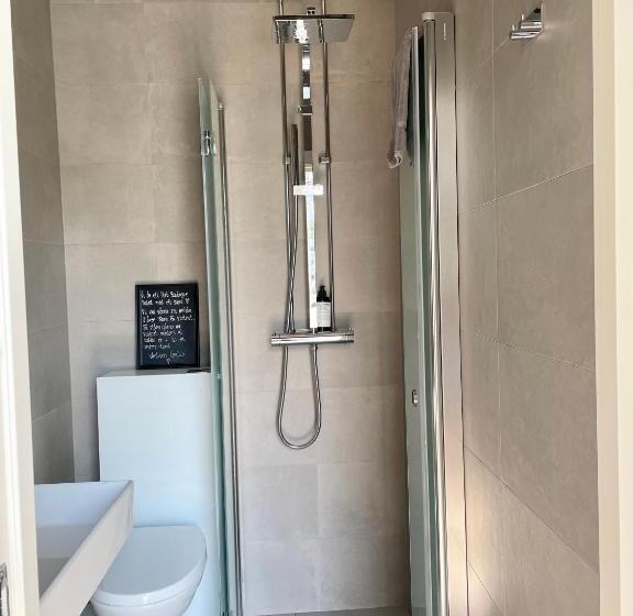 חדר סטנדרט נוף לאגם, Berglings Boutique Hotell