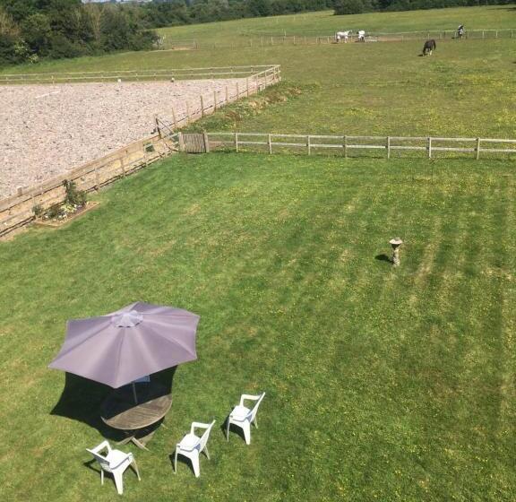 스탠다드 발코니 룸, Folly Fields Farm B&b