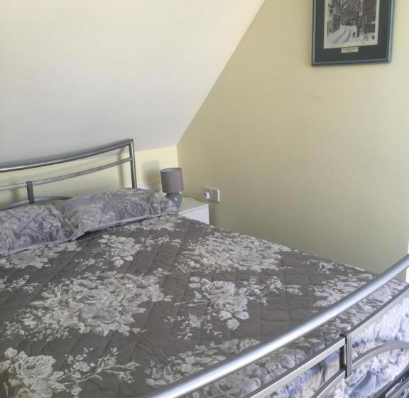 Номер Стандарт с Балконом, Folly Fields Farm B&b