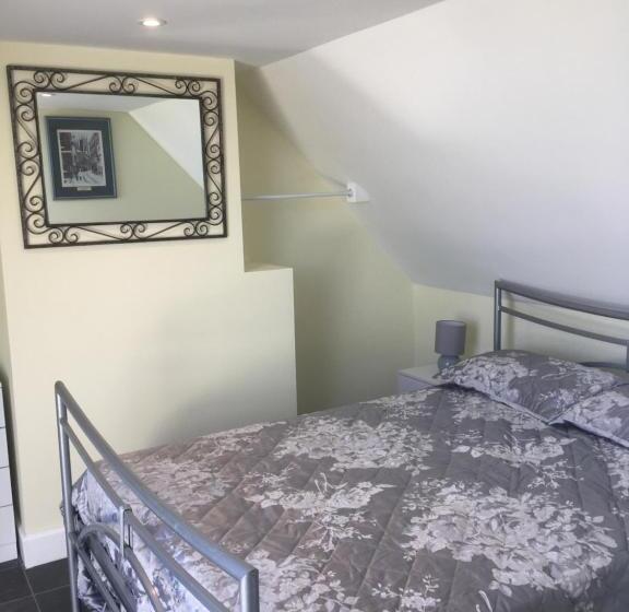 Quarto Estandar com Sacada, Folly Fields Farm B&b