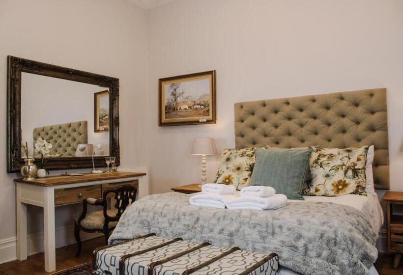 Номер Стандарт, Linkview House