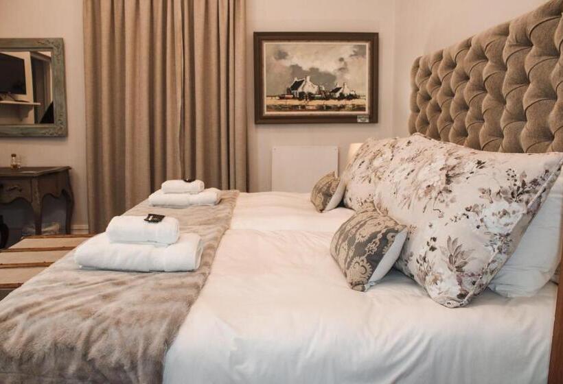 חדר סטנדרט עם מיטת קינג, Linkview House