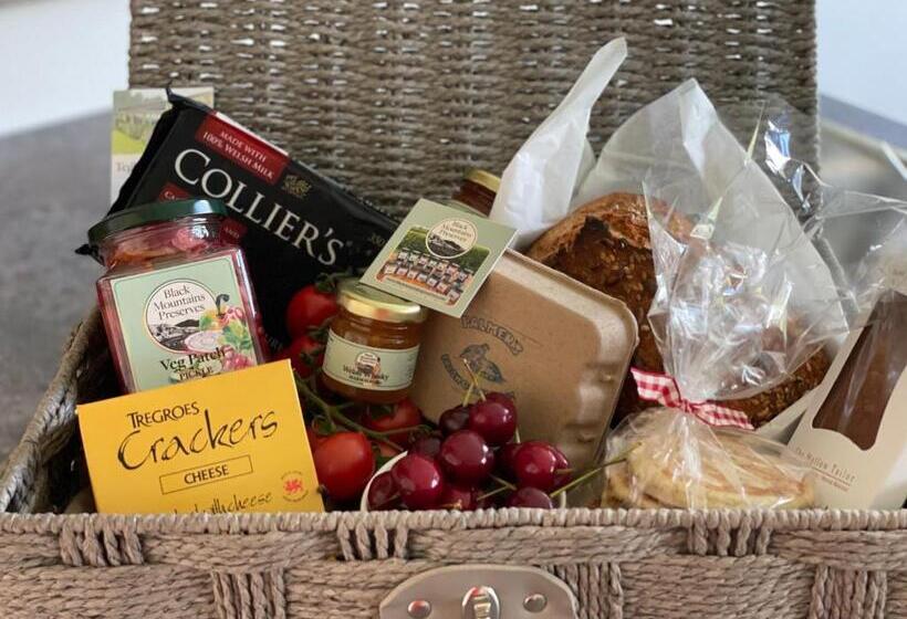 Дом 1 Спальня, Tegfan Garden Suite