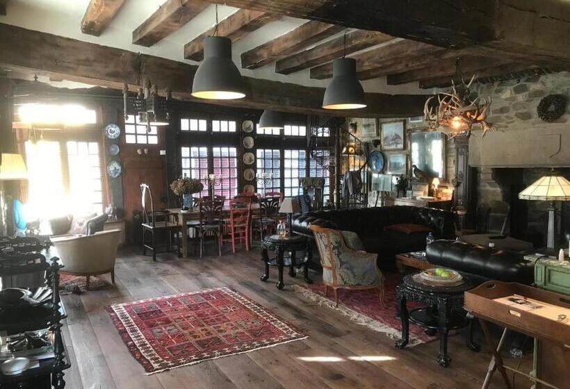 غرفة ديلوكس, B&b Du Cloître