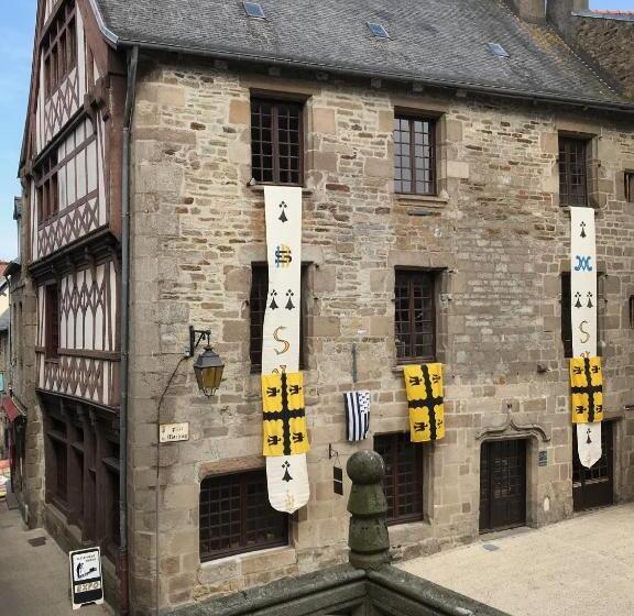 غرفة ديلوكس, B&b Du Cloître