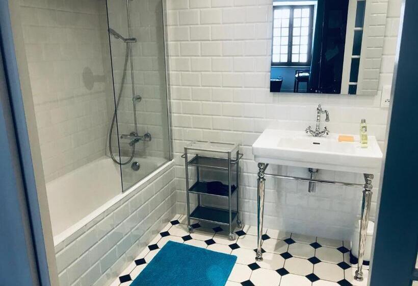 غرفة ديلوكس, B&b Du Cloître