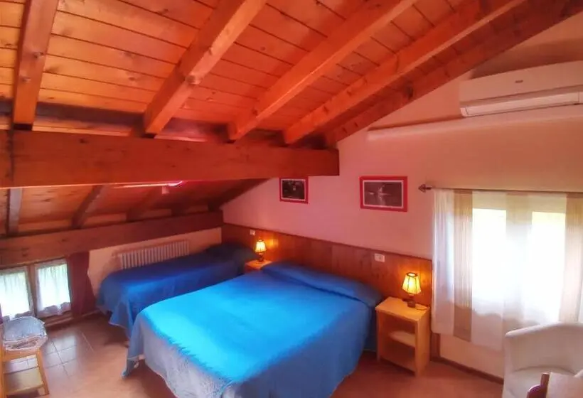 スタンダードトリプルルーム, Guest House Il Nido Dello Svasso Foresteria Lombarda