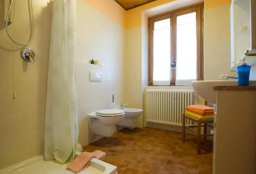 スタンダード4人部屋, Guest House Il Nido Dello Svasso Foresteria Lombarda
