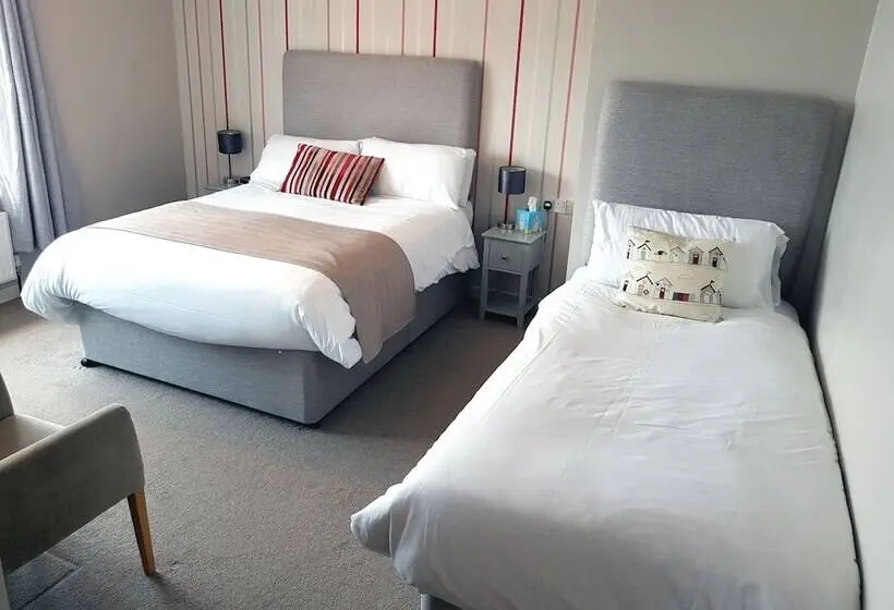 スタンダード４人部屋, Ferry House Inn