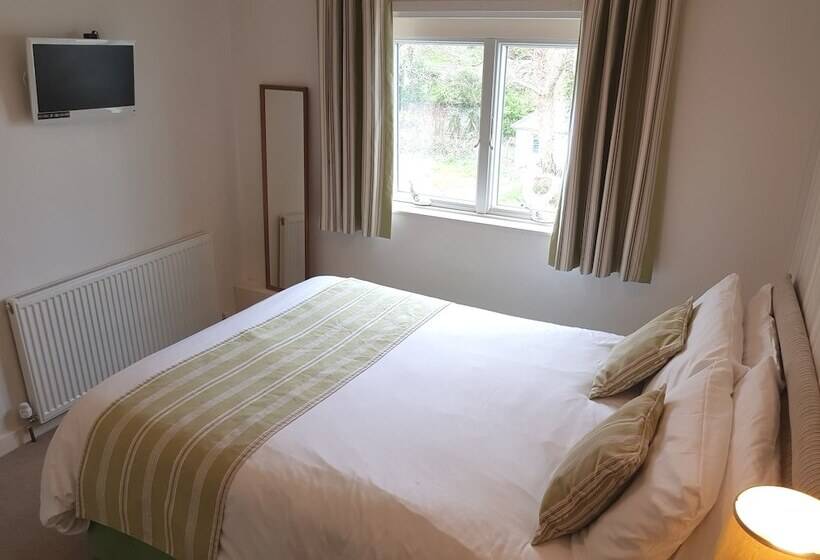 标准间, Ferry House Inn